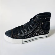 canvas shoes