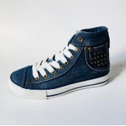 canvas shoes