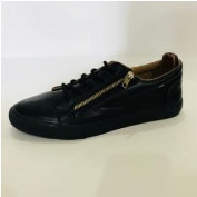 canvas shoes